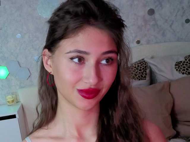 AffiinaLovsx live cam on BongaCams