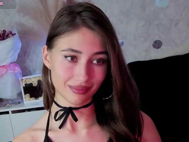Afffiiina live cam