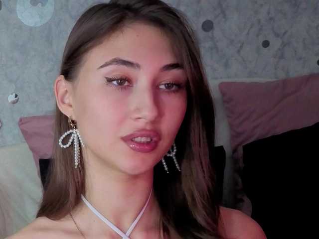 AffiinaLovsx live cam on BongaCams