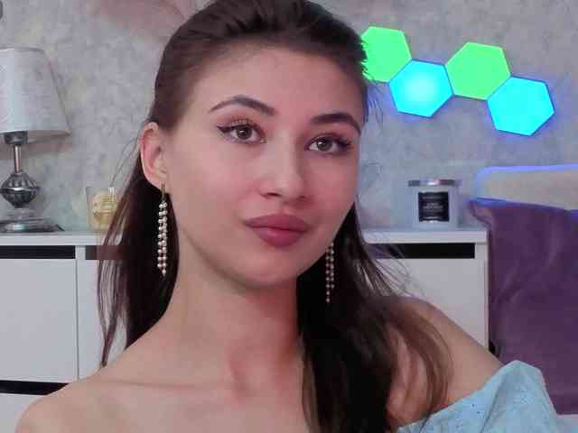 Модель: Afffiiina