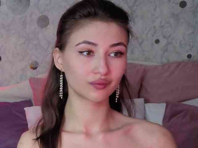 Model: Afffiiina