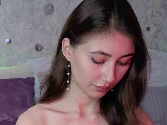 AffiinaLovsx Live Webcam on BongaCams
