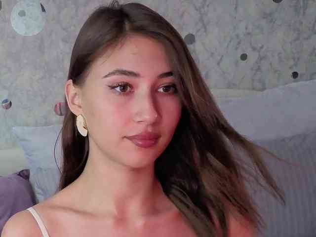 AffiinaLovsx Live Webcam on BongaCams
