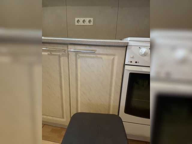 MILKIWAYSEX23 live cam on BongaCams