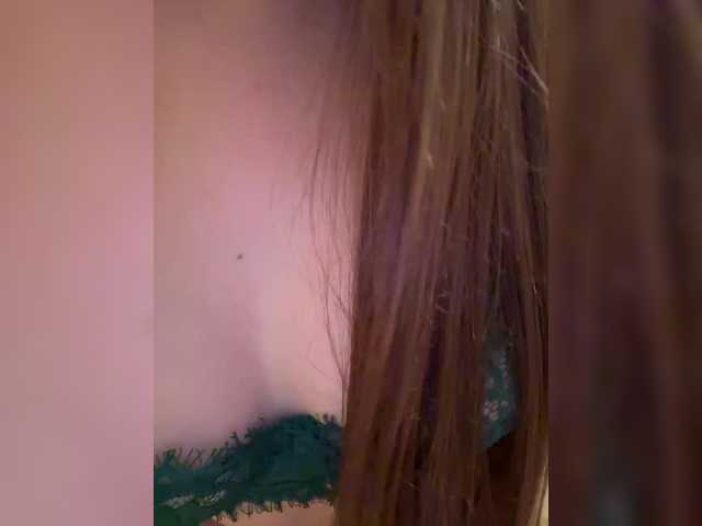 MILKIWAYSEX23 live cam on BongaCams