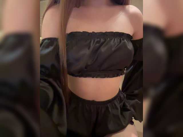 MILKIWAYSEX23 live cam on BongaCams