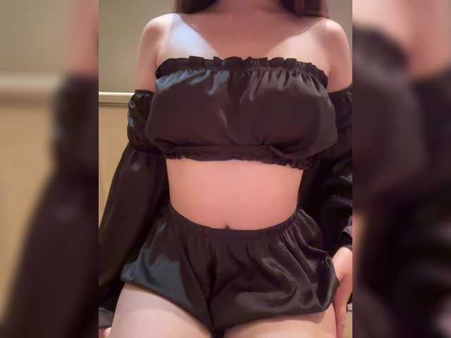 MILKIWAYSEX23 live cam on BongaCams