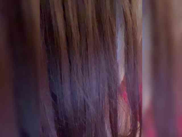 MILKIWAYSEX23 webcam