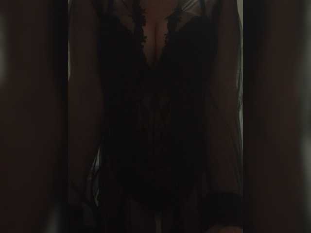 Biggirl777 live cam on BongaCams