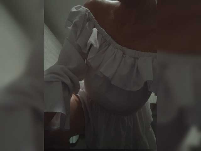Biggirl777 live cam on BongaCams
