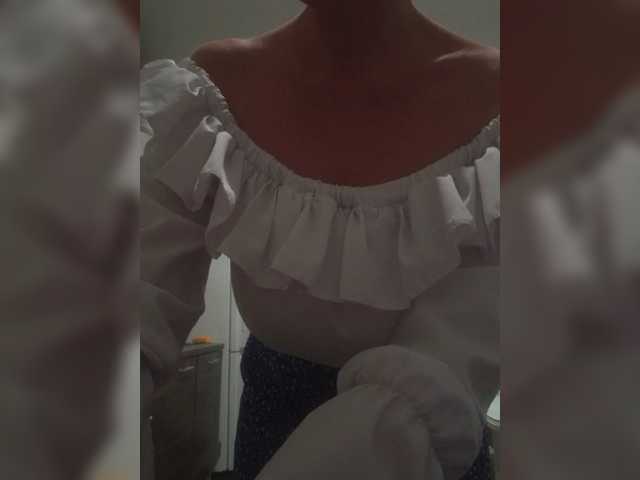 Biggirl777 live cam on BongaCams