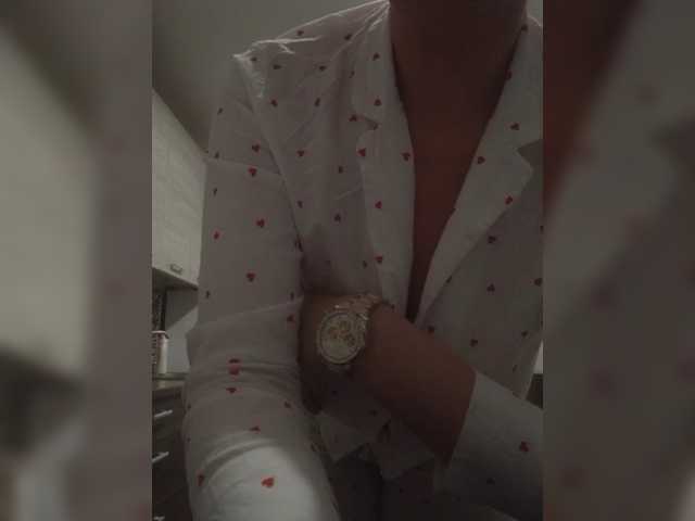 Biggirl777 live cam on BongaCams