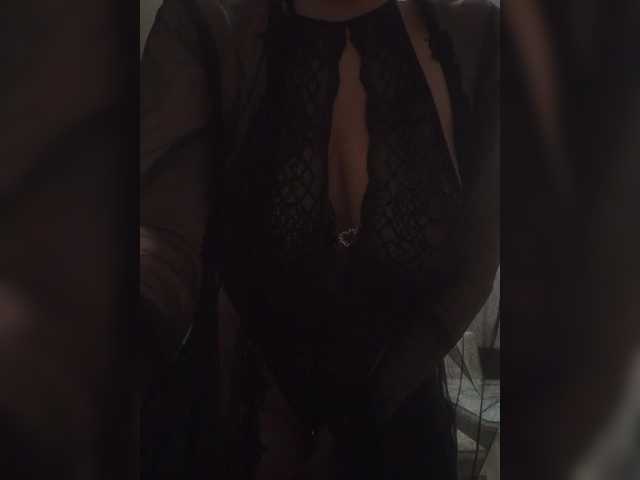 Biggirl777 live cam on BongaCams