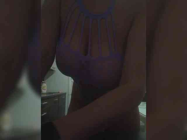 Biggirl777 webcam