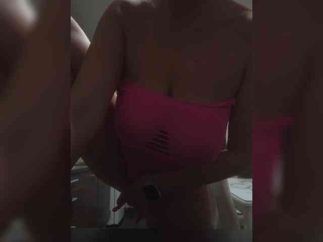 Biggirl777 webcam