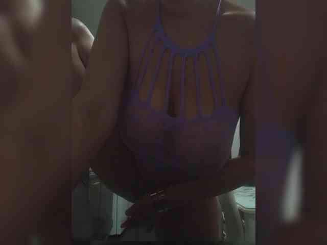 Biggirl777 webcam