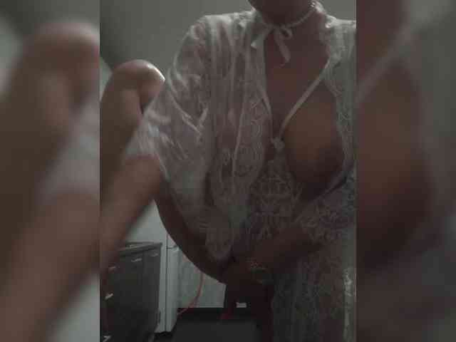 Biggirl777 webcam