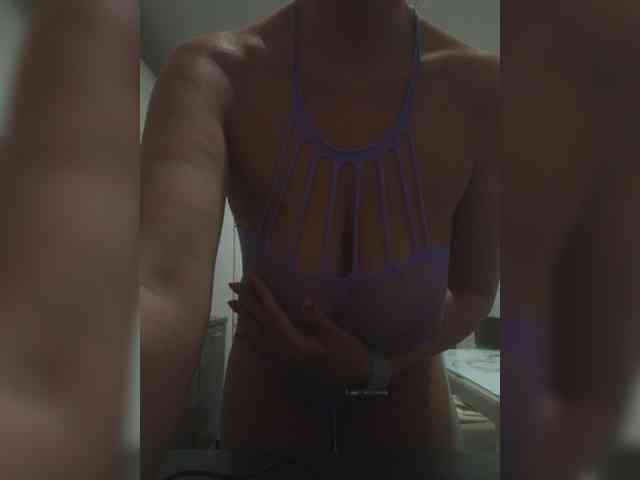 Biggirl777 webcam