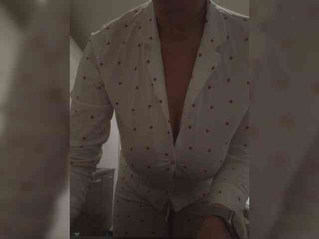 Biggirl777 webcam