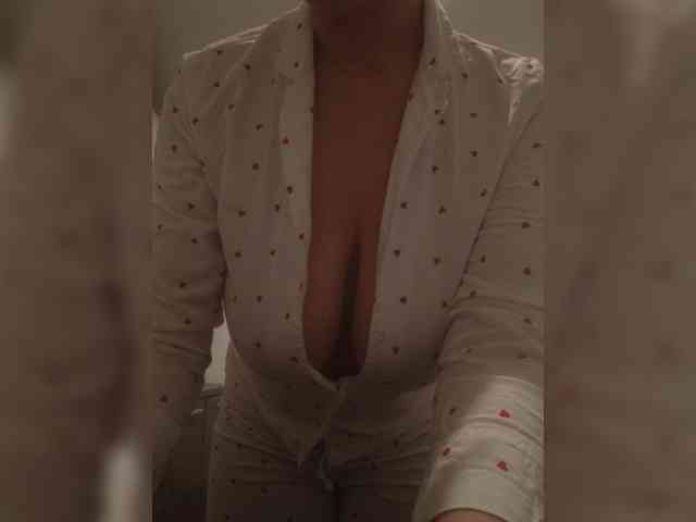 Biggirl777 webcam