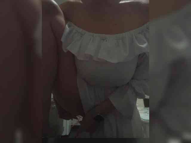 Biggirl777 webcam