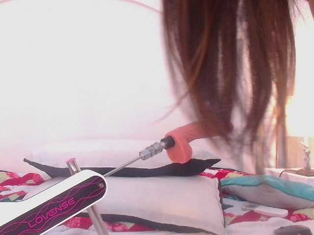 AlikaAdul live cam on BongaCams