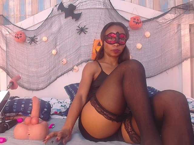 AlikaAdul live cam preview
