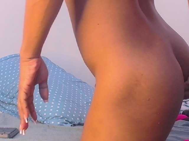 AlikaAdul's BongaCams show and profile