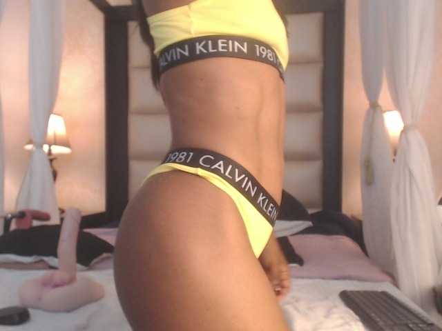 AlikaAdul live cam on BongaCams
