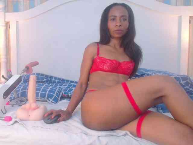 AlikaAdul webcam