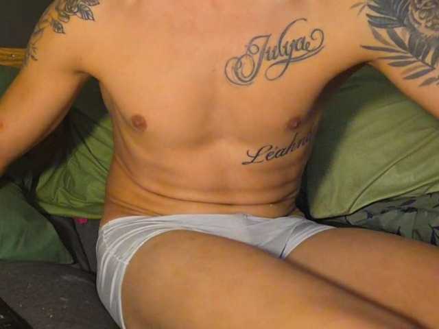 Hotswissboy11
