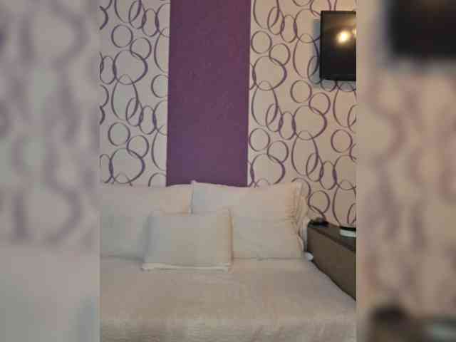 1LexXxMyY webcam