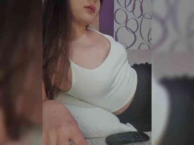 1LexXxMyY webcam