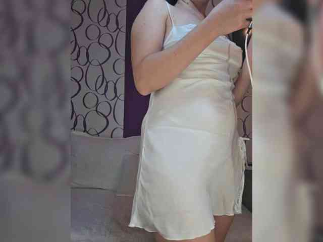 1LexXxMyY webcam