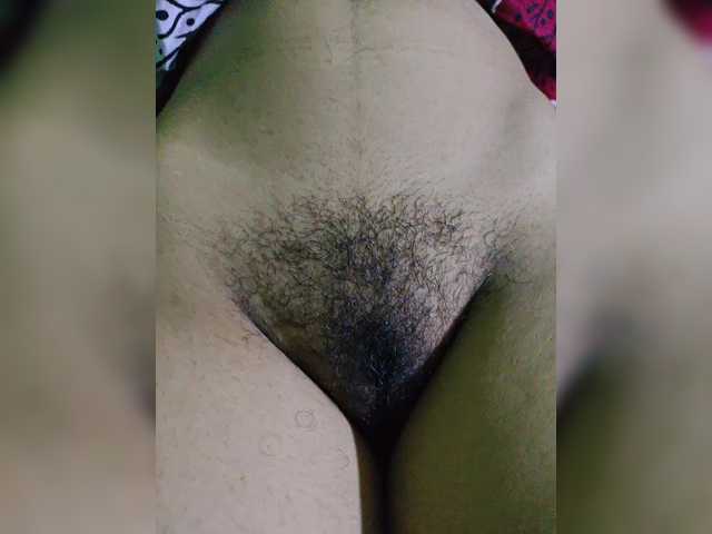 YourAadhya live cam on BongaCams
