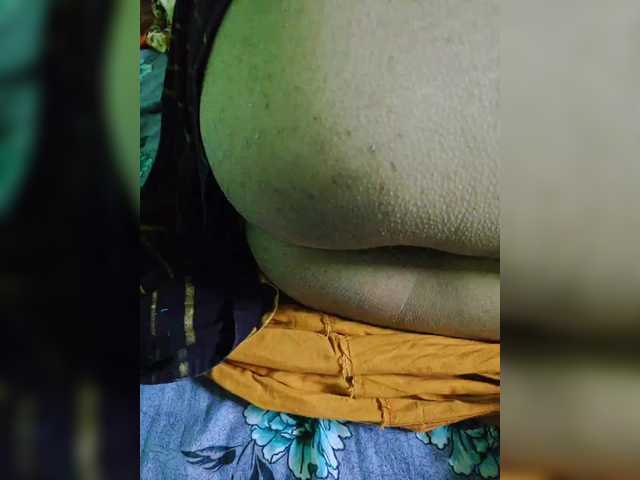 YourAadhya live cam on BongaCams