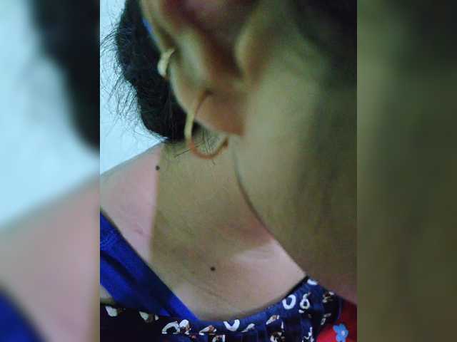 YourAadhya's BongaCams show and profile