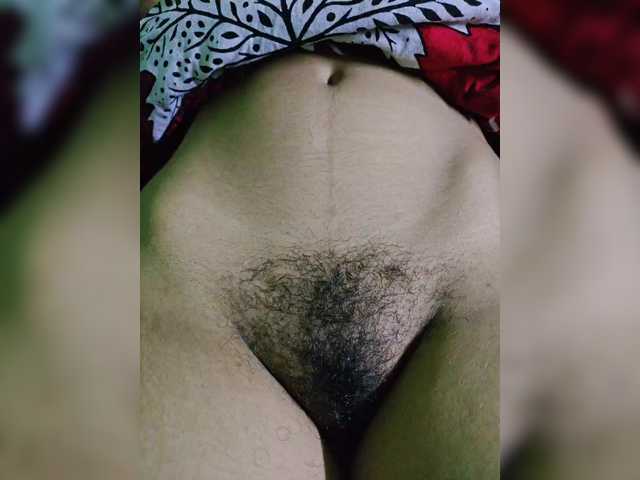 YourAadhya live cam on BongaCams