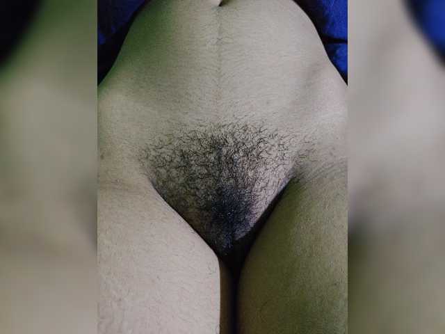 YourAadhya live cam on BongaCams