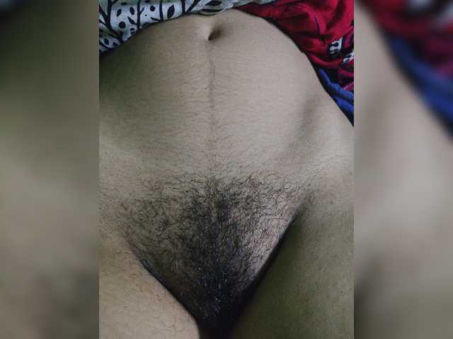 YourAadhya live cam on BongaCams