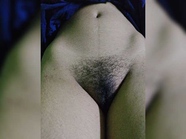 YourAadhya live cam on BongaCams
