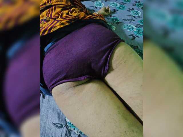 YourAadhya live cam on BongaCams