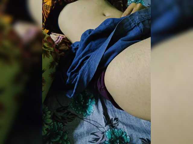 YourAadhya live cam on BongaCams