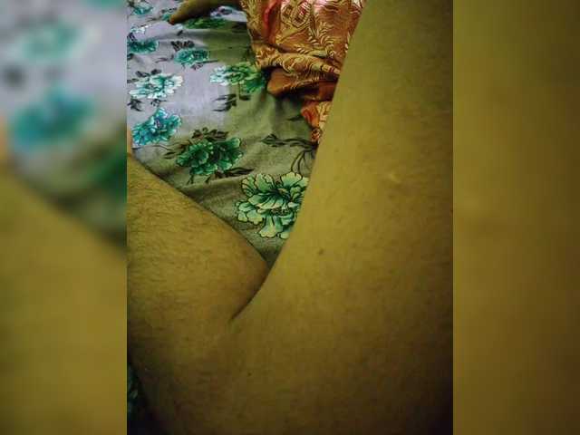 YourAadhya live cam on BongaCams