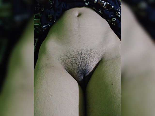 YourAadhya live cam on BongaCams