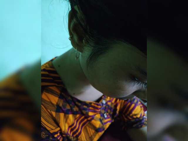 YourAadhya live cam on BongaCams