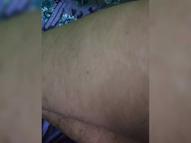 YourAadhya live cam on BongaCams