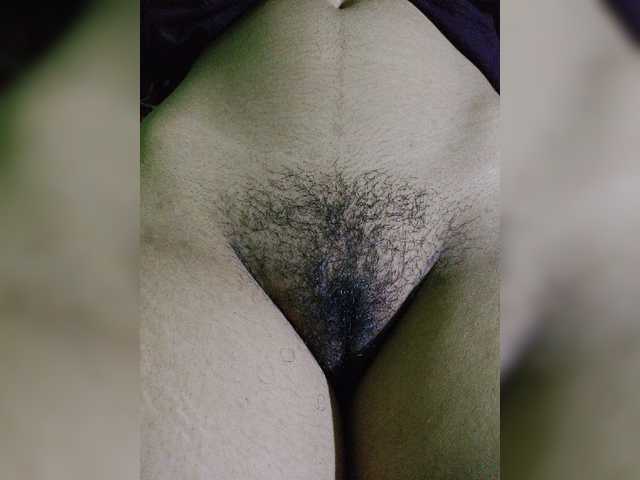 YourAadhya live cam on BongaCams