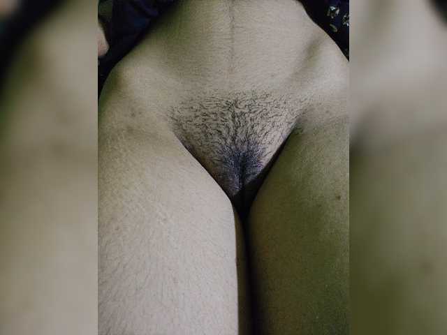 YourAadhya live cam on BongaCams