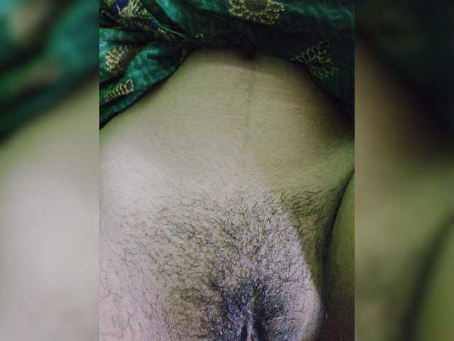 YourAadhya live cam on BongaCams